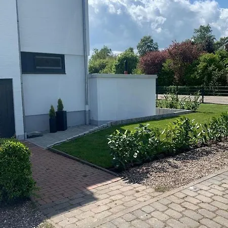 Kirchweg 9a Meerzeit Og Links * Kellenhusen